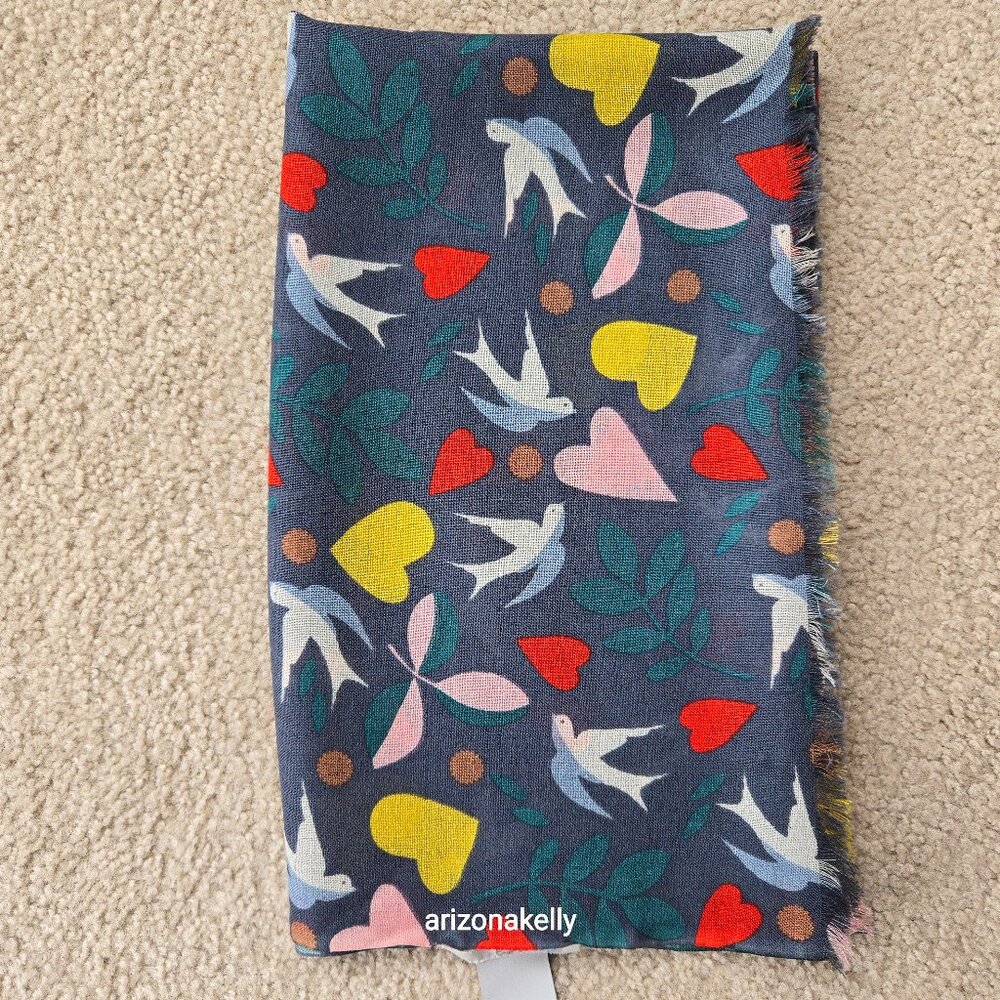 Boden Wool Lightweight Scarf Hearts Birds - Picture 1 of 9